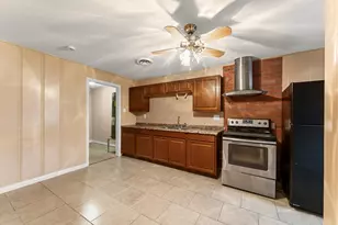 3216 Avenue I, Rosenberg, TX 77471 - Photo 10