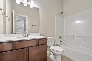 218 Oakcrest, Conroe, TX 77304 - Photo 12