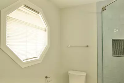 9810 Cliffwood Drive, Houston, TX 77096 - Photo 32