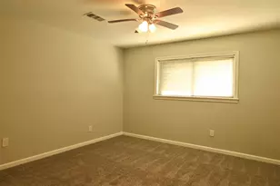 9810 Cliffwood Dr, Houston, TX 77096 - Photo 18