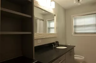9810 Cliffwood Dr, Houston, TX 77096 - Photo 16