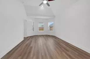 21310 Villa Spruce Ln, Tomball, TX 77377 - Photo 4