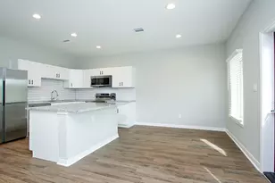 14010 Longstreet Rd, Willis, TX 77318 - Photo 10