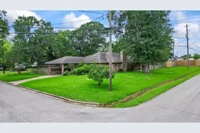 2103 Taylor Street, Waller, TX 77484 - Photo 2