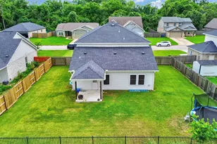 2423 Ridgewood Dr, West Columbia, TX 77486 - Photo 6
