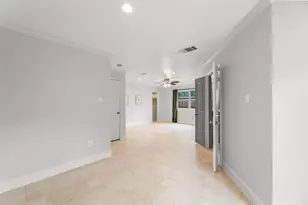 14115 River Forest Dr, Houston, TX 77079 - Photo 18
