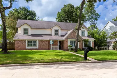 14115 River Forest Drive, Houston, TX 77079 - Photo 2