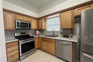 14202 Misty Knoll Ct, Houston, TX 77062 - Photo 12