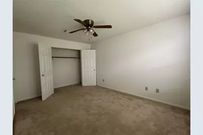 14202 Misty Knoll Court, Houston, TX 77062 - Photo 26