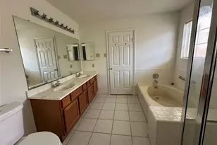 14202 Misty Knoll Ct, Houston, TX 77062 - Photo 18