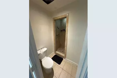 9090 S Braeswood Boulevard #48, Houston, TX 77074 - Photo 18