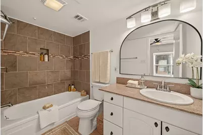 1803 Stoney Brook Drive #108, Houston, TX 77063 - Photo 8