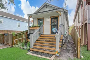 1109 31st St, Galveston, TX 77550 - Photo 4