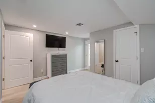 1109 31st St, Galveston, TX 77550 - Photo 18