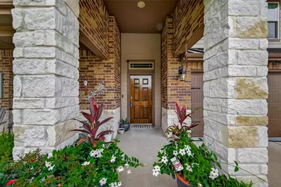 5627 Pleasant Falls Drive, Richmond, TX 77407 - Photo 4
