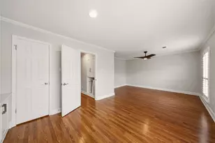 4716 Post Oak Timber Dr, Houston, TX 77056 - Photo 22