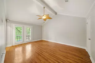 4716 Post Oak Timber Dr, Houston, TX 77056 - Photo 18