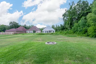 7495 Broussard Road, Beaumont, TX 77713 - Photo 28