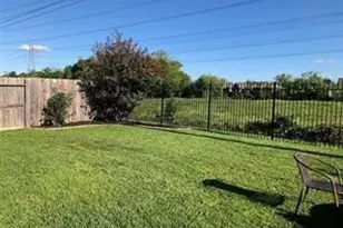 10430 Deer Branch, Missouri City, TX 77459 - Photo 4
