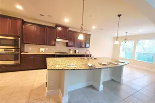 5822 Crawford Hill Ln, Sugar Land, TX 77479 - Photo 6