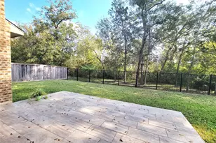 5822 Crawford Hill Ln, Sugar Land, TX 77479 - Photo 12