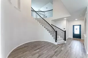 2830 Obsidian Dr, Rosharon, TX 77583 - Photo 2