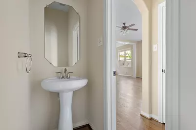 7 Cheswood Manor Court, The Woodlands, TX 77382 - Photo 22