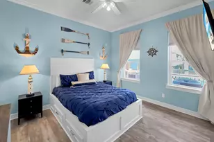 2627 Holiday Dr, Crystal Beach, TX 77650 - Photo 30