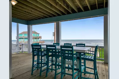 2627 Holiday Drive, Crystal Beach, TX 77650 - Photo 6