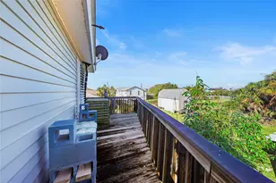 6120 Ave Q 1/2, Galveston, TX 77551 - Photo 30