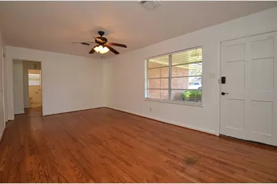 9254 Opelika Street, Houston, TX 77080 - Photo 6