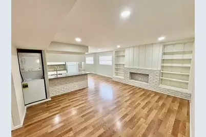 2101 Fountain View Drive #14, Houston, TX 77057 - Photo 1