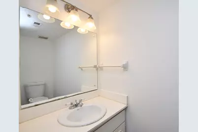 10018 Knoboak Drive #21, Houston, TX 77080 - Photo 16