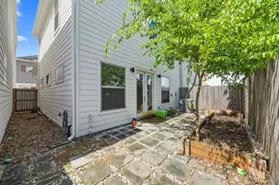 1925 Gano St, Houston, TX 77009 - Photo 10