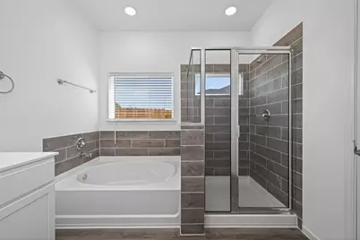 9750 Enclave Ridge Road, Willis, TX 77318 - Photo 30