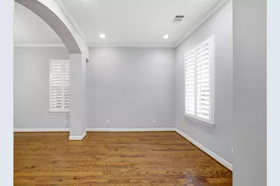 4926 Ella Boulevard, Houston, TX 77018 - Photo 6
