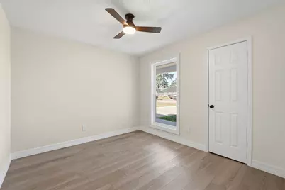 8630 Winewood Drive, Houston, TX 77044 - Photo 20