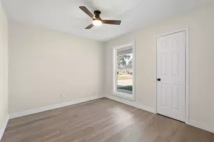 8630 Winewood Dr, Houston, TX 77044 - Photo 20