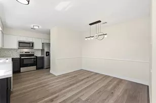 8630 Winewood Dr, Houston, TX 77044 - Photo 12