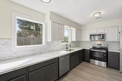 8630 Winewood Drive, Houston, TX 77044 - Photo 16