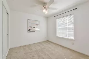 2 Willow Point Pl, The Woodlands, TX 77382 - Photo 30
