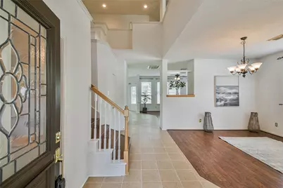 2 Willow Point Place, The Woodlands, TX 77382 - Photo 6