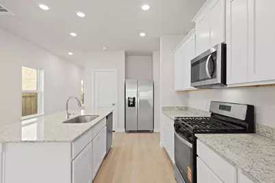 142 Kelly Street, Angleton, TX 77515 - Photo 14