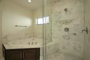 1810 Oakdale St, Houston, TX 77004 - Photo 10