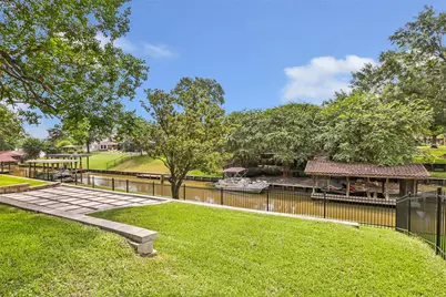 8210 Magnolia Glen Drive, Humble, TX 77346 - Photo 36