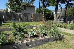9656 Westview Dr, Houston, TX 77055 - Photo 38
