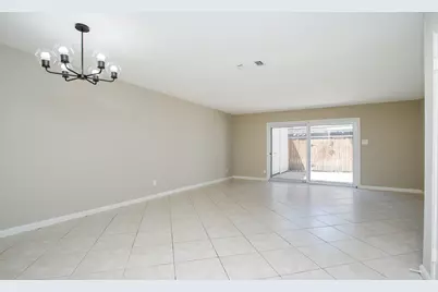 9656 Westview Drive #8, Houston, TX 77055 - Photo 10