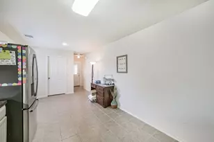 1609 Peach Dale Ct, Conroe, TX 77301 - Photo 12