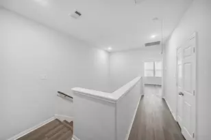 9018 Everglade Dr, Houston, TX 77078 - Photo 16