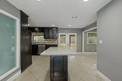 2502 Planters House Lane, Katy, TX 77449 - Photo 8